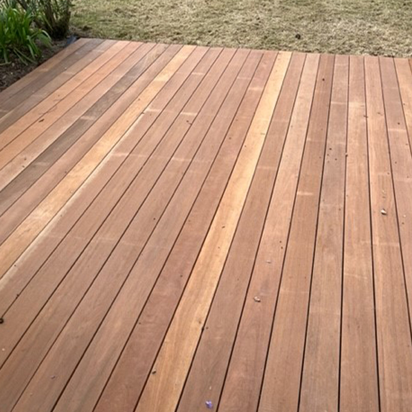 Lame de terrasse lisse en bois exotique Itauba KD classe 5 - 215 CM x 14,5 CM - ép. 21 MM