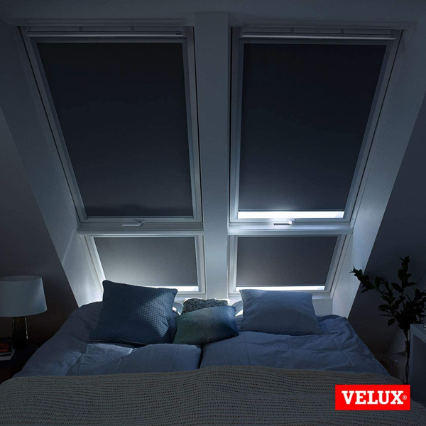 Store occultant Velux DKL pour fenêtre de toit UK04 - 134,0 CM x 98,0 CM - Gris