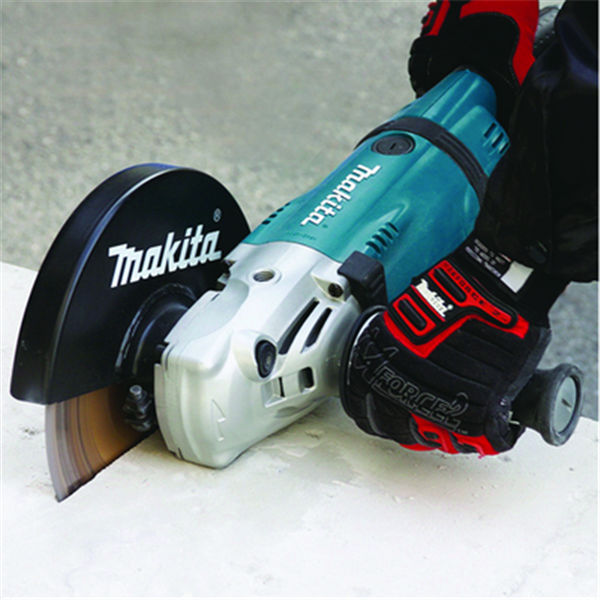 Meuleuse diamètre 230 mm 2600W 6600 tr/min Makita GA9040SKD1