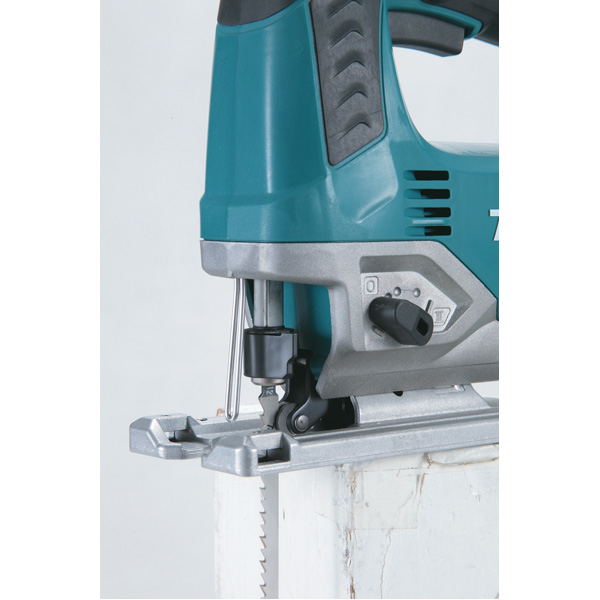 Scie sauteuse pendulaire JV0600J poignée étrier 650W MAK-PAC Makita