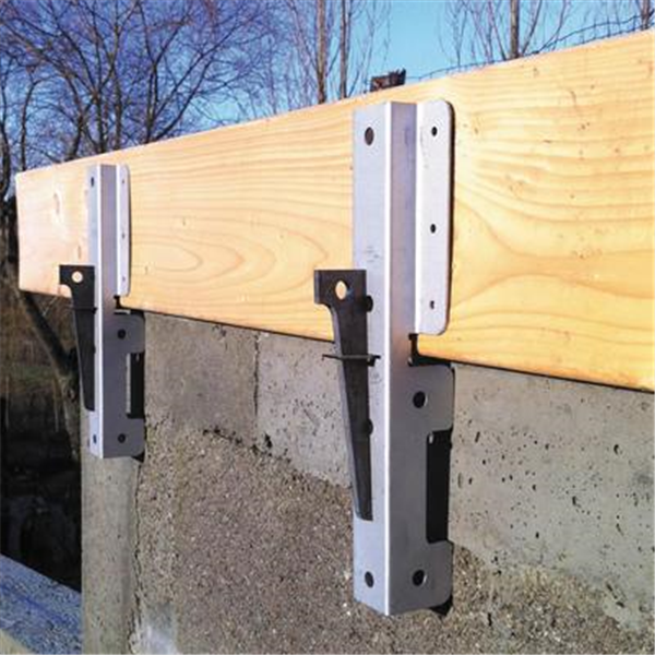 Entretoise 20 cm pliée pour serre joint de mur : EPS20C