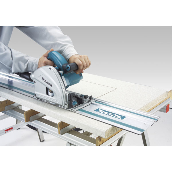 Scie plongeante Makita SP6000J 165 mm 1300W avec coffret MAK-PAC