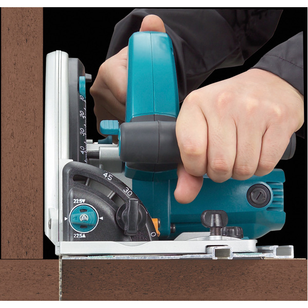 Scie plongeante Makita SP6000J 165 mm 1300W avec coffret MAK-PAC