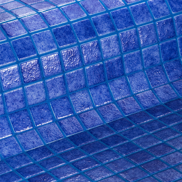 Mosaïque en émaux de verre grip Bleu foncé - 2,5 x 2,5 cm - trame 31,2 x 49,5 cm