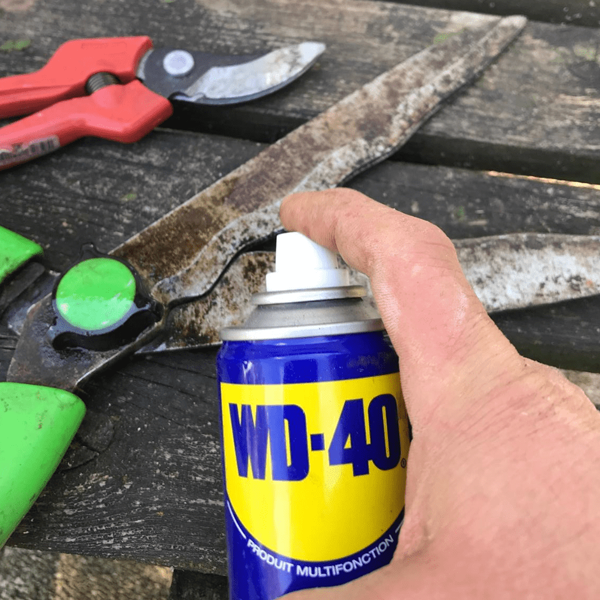 Aérosol 5 fonctions WD-40 -  toutes surfaces - 200 ml