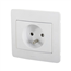 prise électrique à encastrer